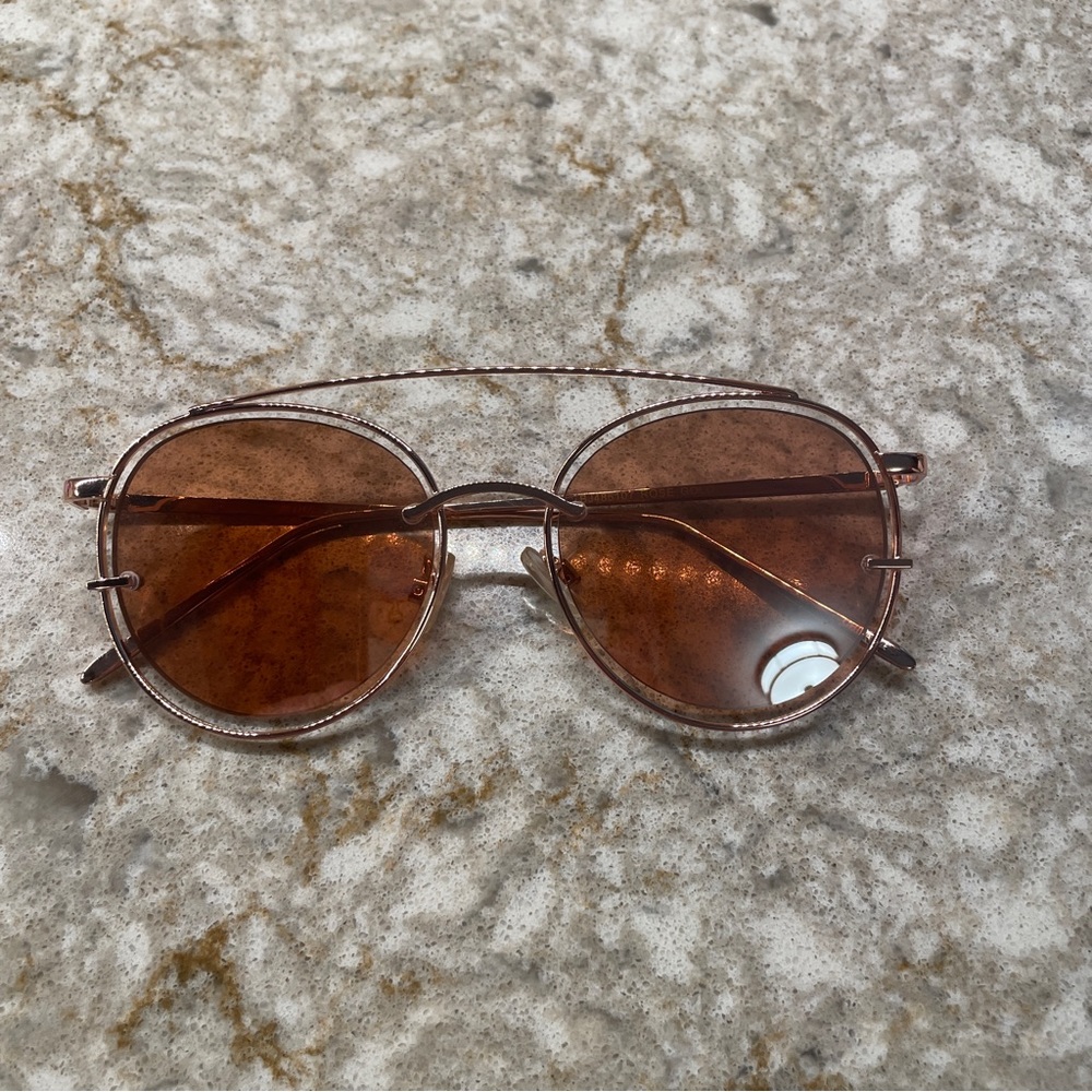 New without tags! Betsy Johnson rose gold frame Aviator Sunglasses